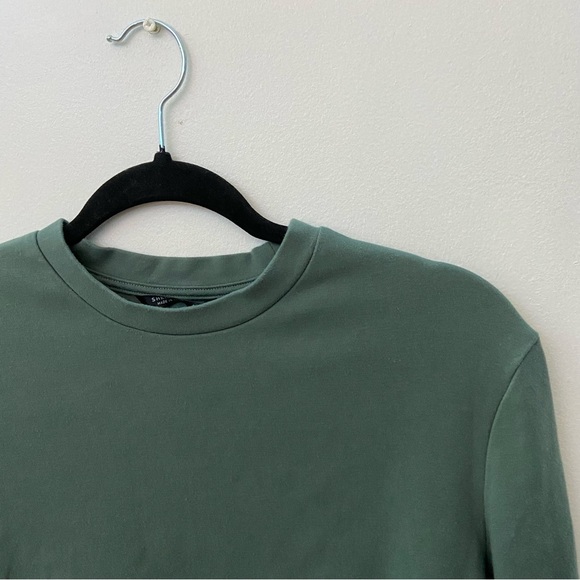 Green Cotton Cropped Long Sleeve Top - Picture 3 of 6